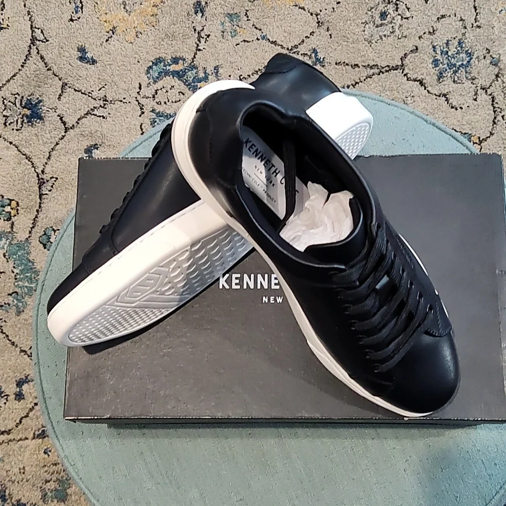 Kenneth Cole New York men's sneaker-NEW